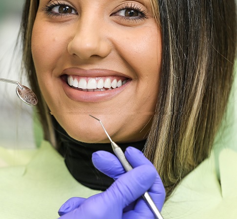 Izbeljivanje zuba – kućno ili ordinacijsko